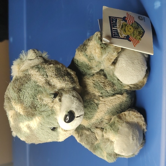 Stuffed Bear - Picture 1 of 2